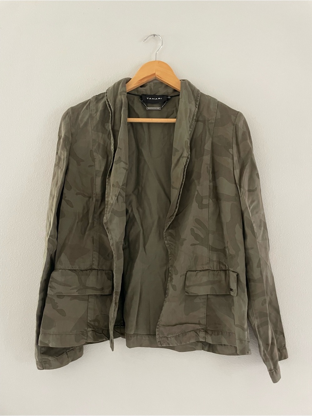 Tahari Olive Camo Open Front Light Weight Jacket